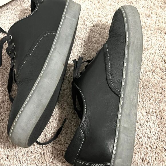 UGG Australia Mens Black Garrick Decorative Leather Welt Shoes US 10.5 main image 4